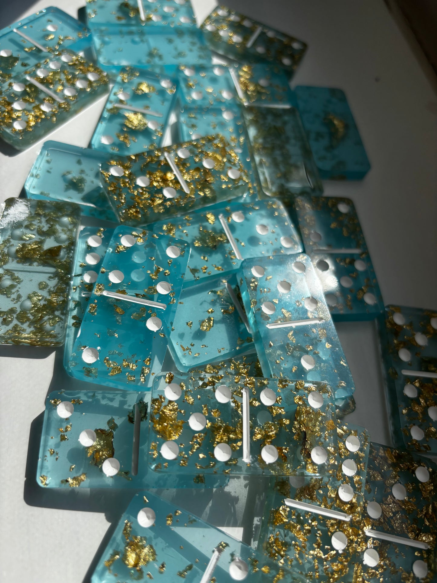 Celeste Gold Domino Set (28 pieces)